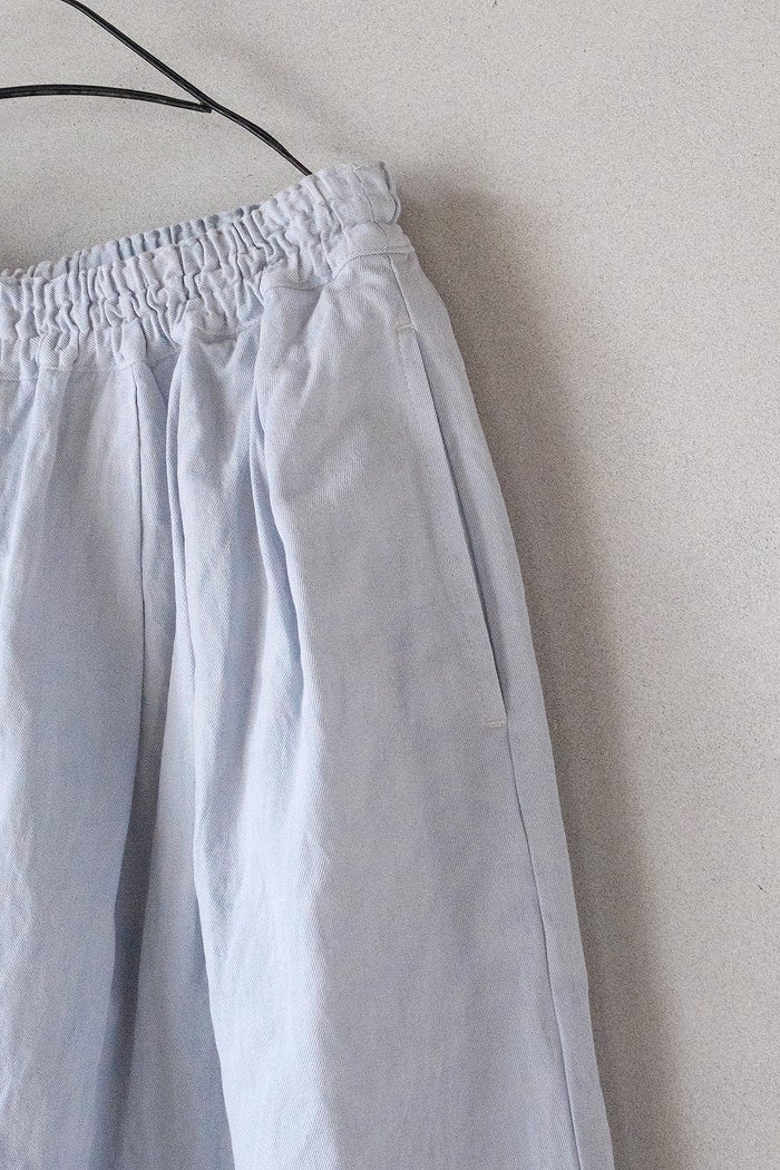 yuni ユニ Cotton/Linen denim wide cocoon パンツ(26SS) | T.T. GARRET