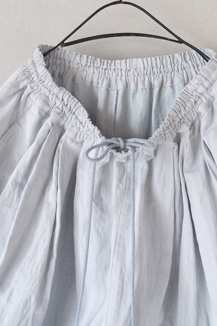 yuni ユニ Cotton/Linen denim wide cocoon パンツ(26SS) | T.T. GARRET