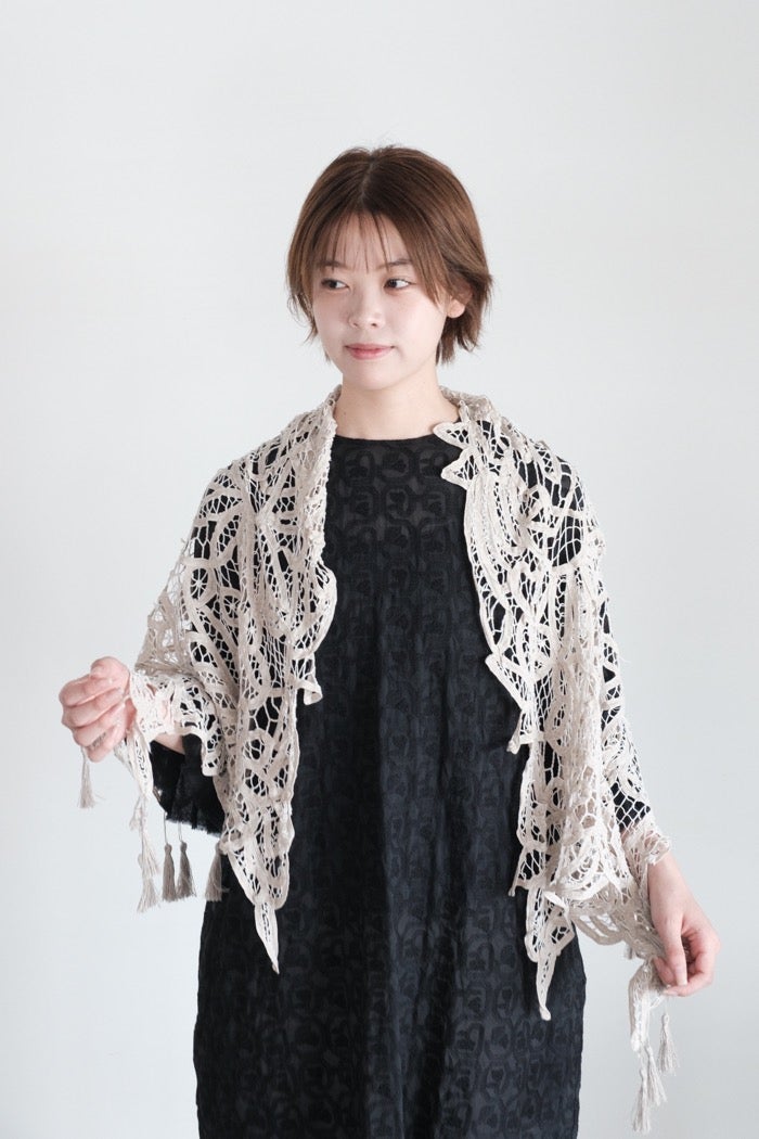 Vlas Blomme ヴラスブラム バテンレースストール（タッセル付）(26SS
