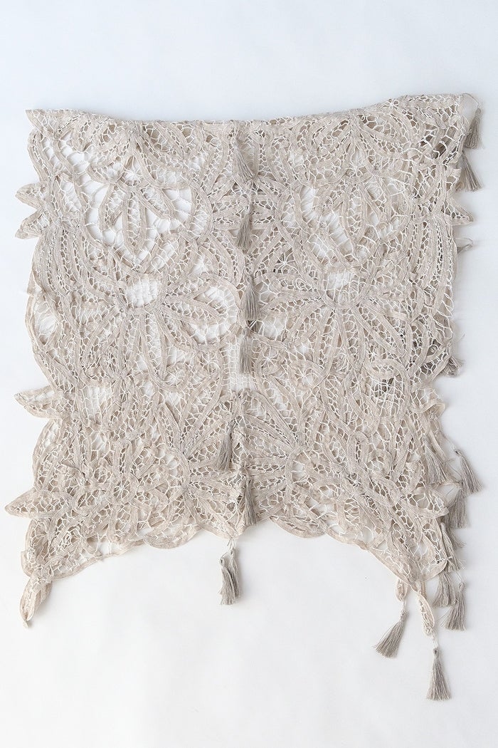 Vlas Blomme ヴラスブラム バテンレースストール（タッセル付）(26SS