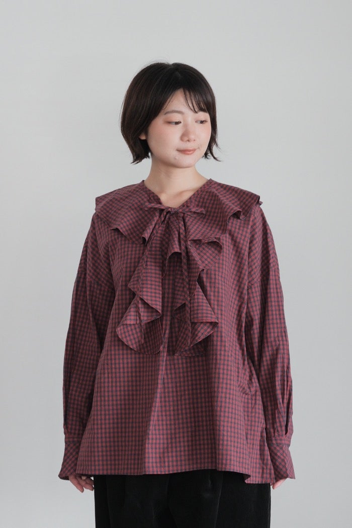 ROBE de PEAU ローブデポー 2Wayフリルカラーブラウス(26AW) | T.T.