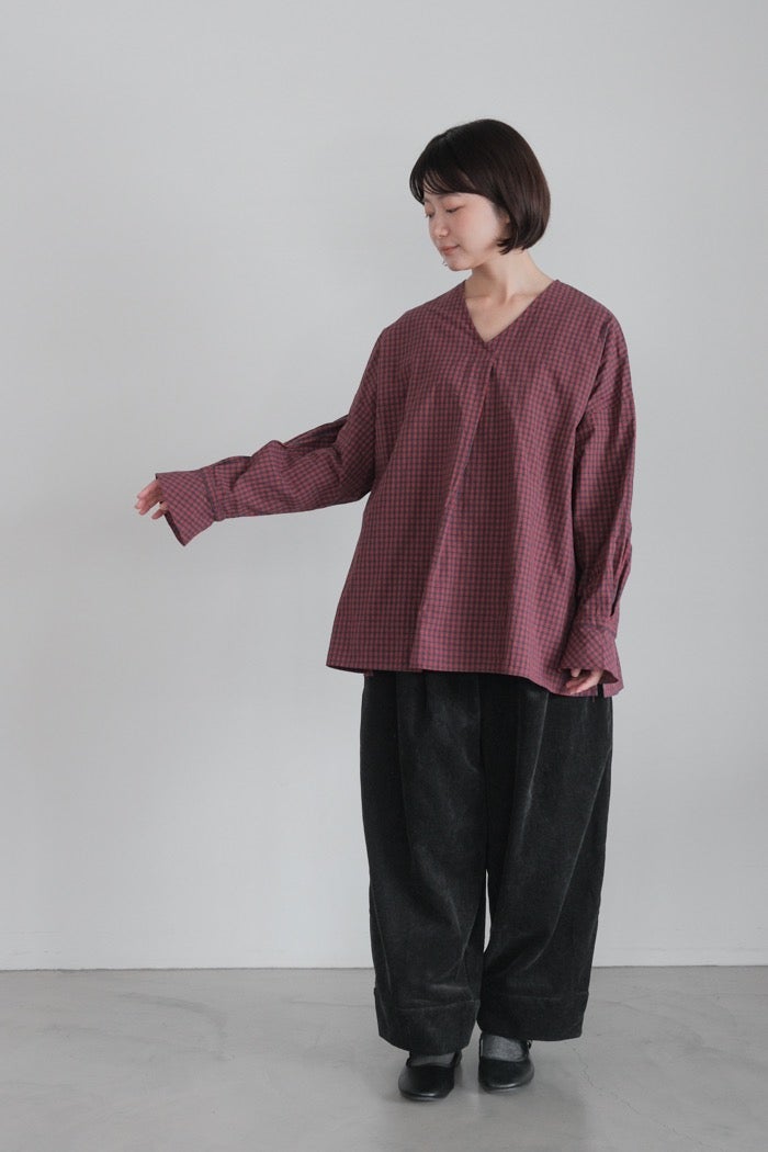ROBE de PEAU ローブデポー 2Wayフリルカラーブラウス(26AW) | T.T. ROBE de PEAU ローブデポー 2Wayフリルカラーブラウス(26AW) | T.T.