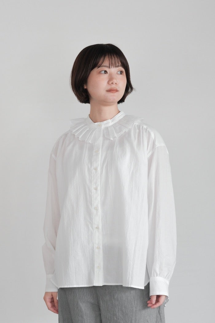 Porter des boutons ポルテデブトン タックカラーシャツ(26AW) | T.T.