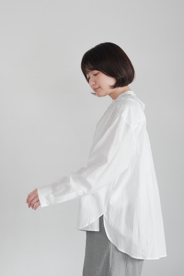 Porter des boutons ポルテデブトン タックカラーシャツ(26AW) | T.T.
