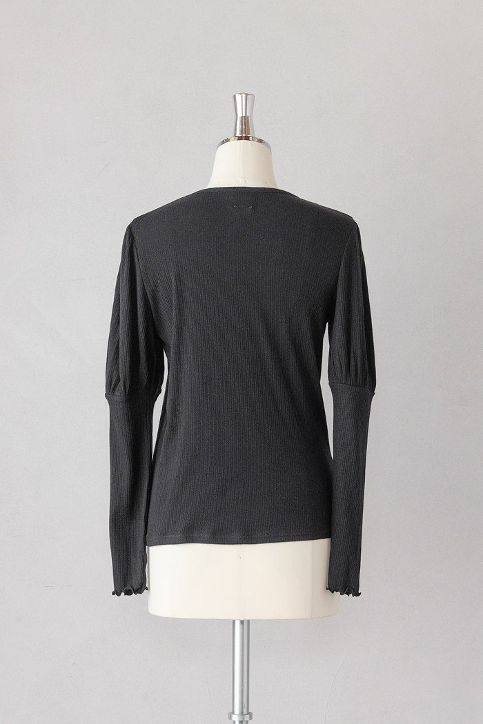 Gauze# ガーゼ キュリオスギャザースリーブ リブプルオーバー(26AW