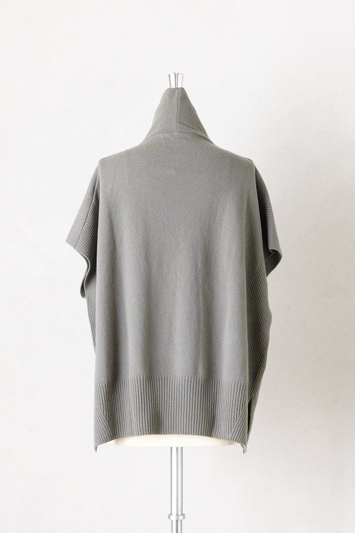evam eva エヴァムエヴァ wool poncho(26AW) | T.T. GARRET